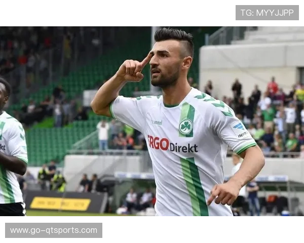 德甲保守策略的利弊:商业开发落后与文化保护之间的权衡