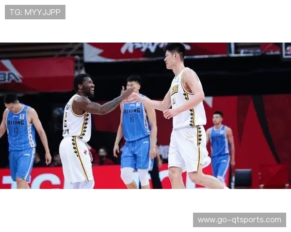 广厦77-74再胜北京，孙铭徽关键助攻锁定胜局